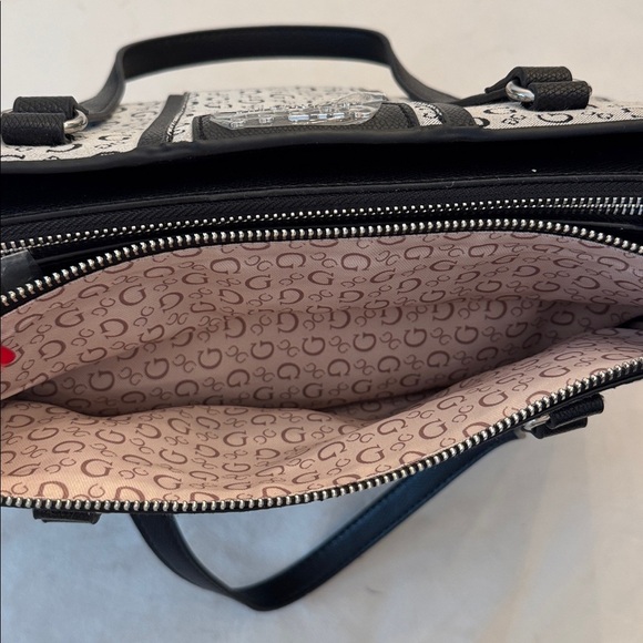 NEW! GUESS Signature Monogram Tote in Black and Gray - Picture 10 of 14